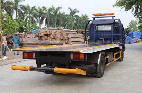 Cách xử lý khi ô tô bị ngập nước